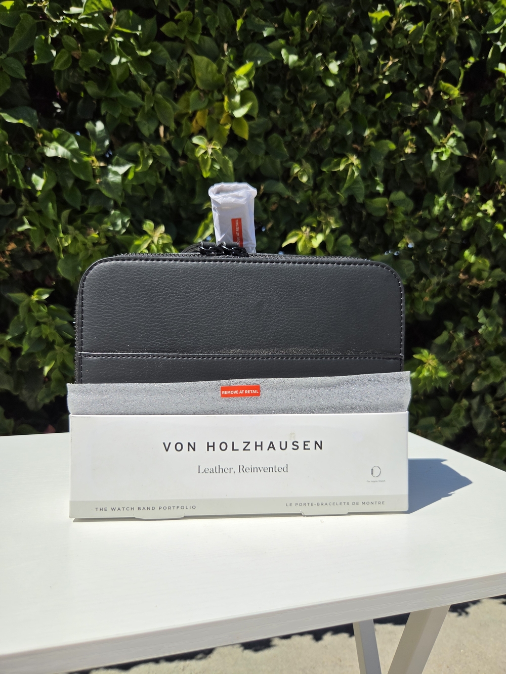 Von Holzhausen Apple Watch Band Portfolio Black Vegan Leather Zipper Case New